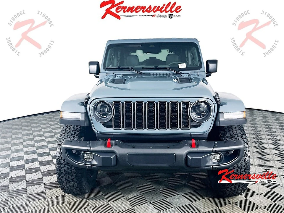 2026 Jeep JL Wrangler - Image 2 of 20
