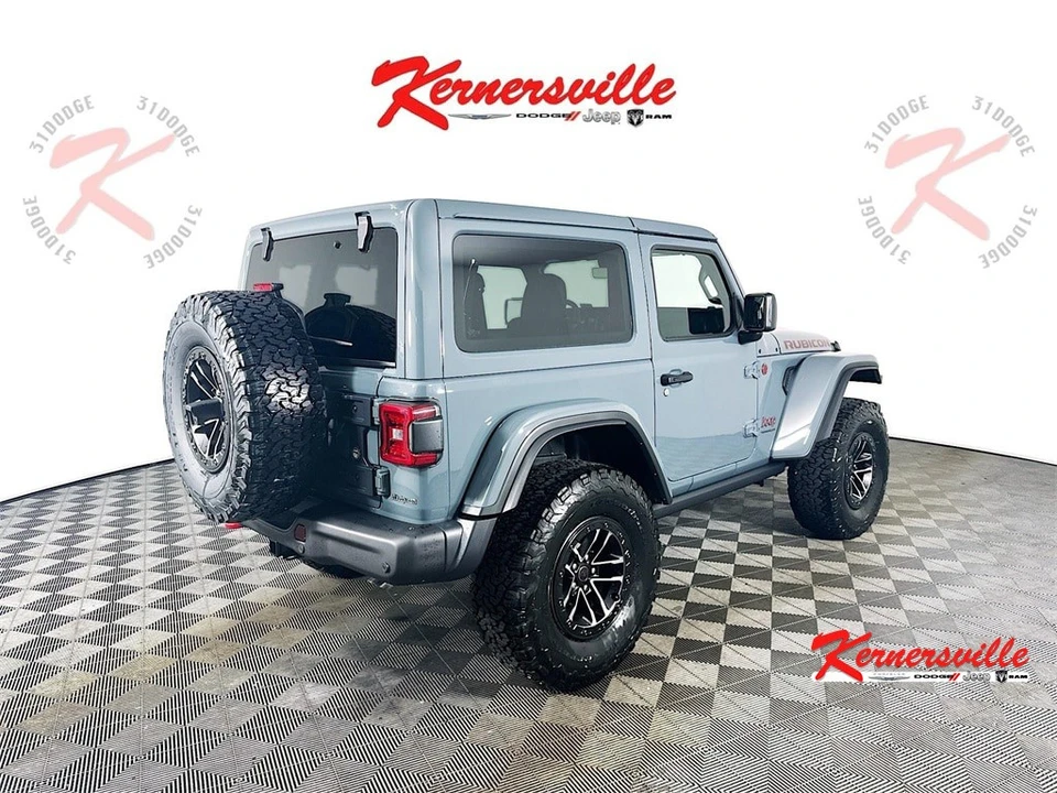 2026 Jeep JL Wrangler - Image 7 of 20