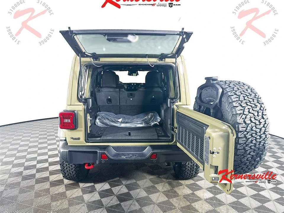 2026 Jeep JL Wrangler - Image 16 of 21