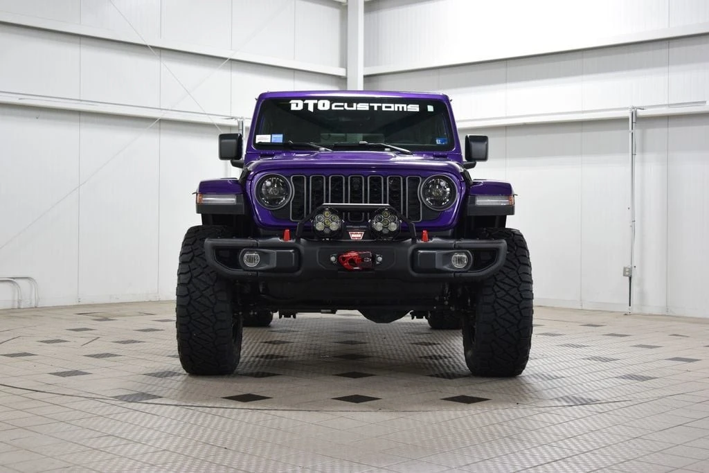 2026 Jeep JL Wrangler - Image 2 of 31
