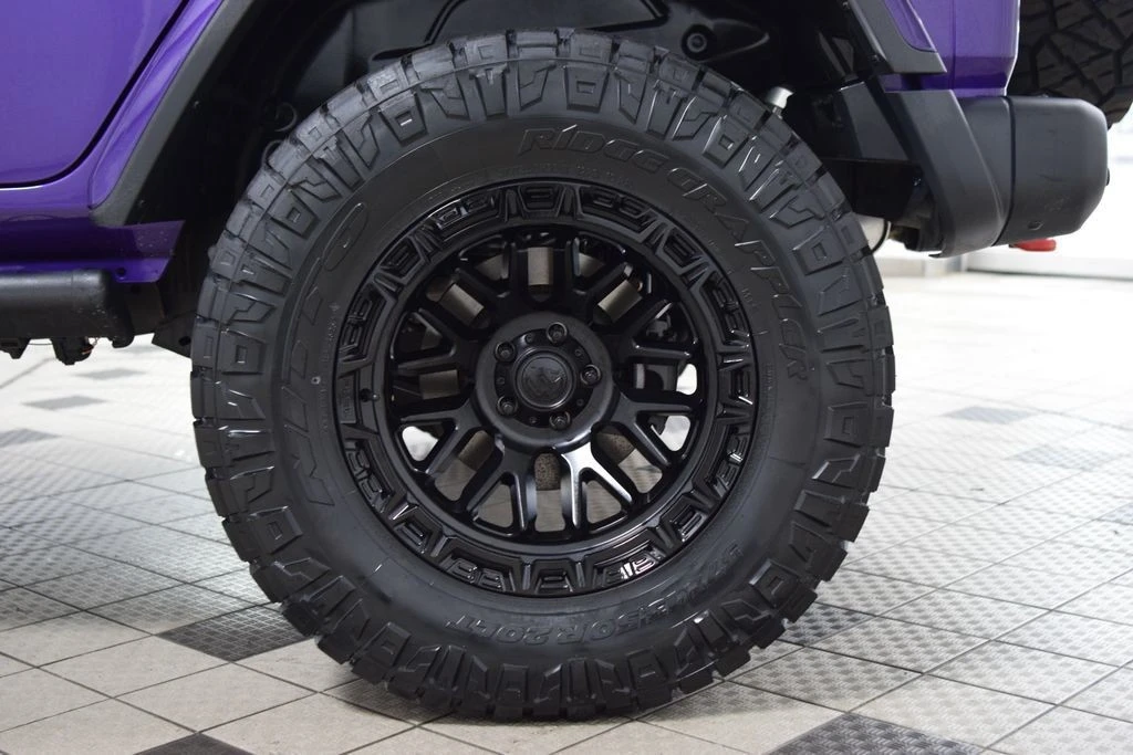 2026 Jeep JL Wrangler - Image 28 of 31