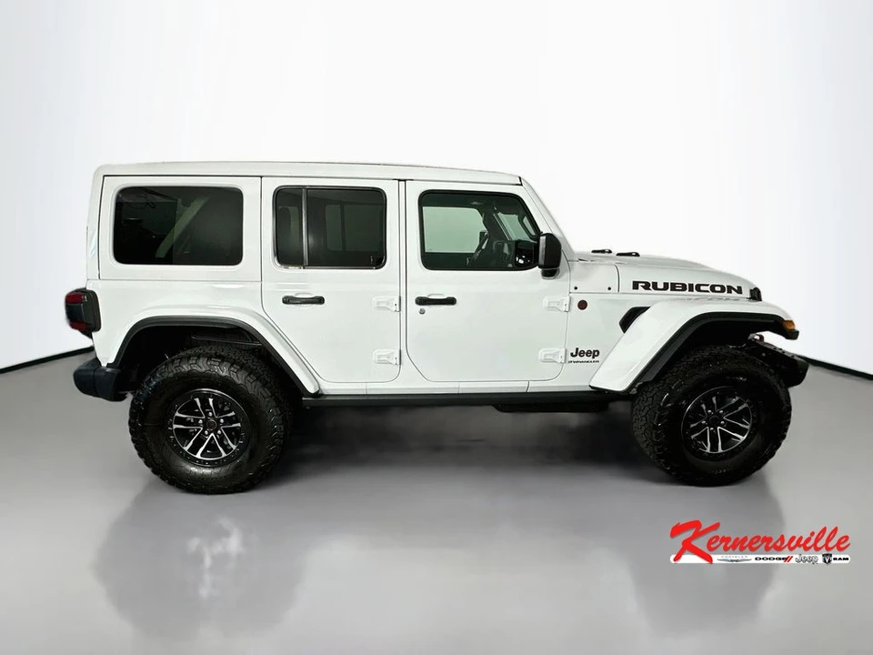2026 Jeep JL Wrangler - Image 8 of 21