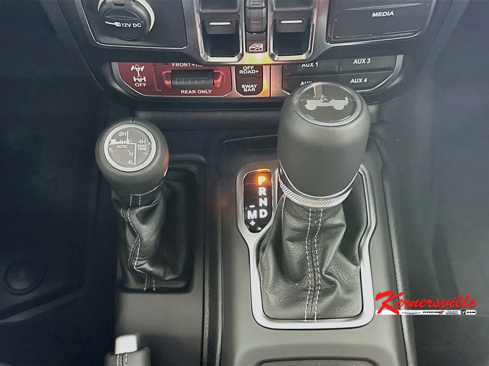 2026 Jeep JL Wrangler - Image 12 of 21