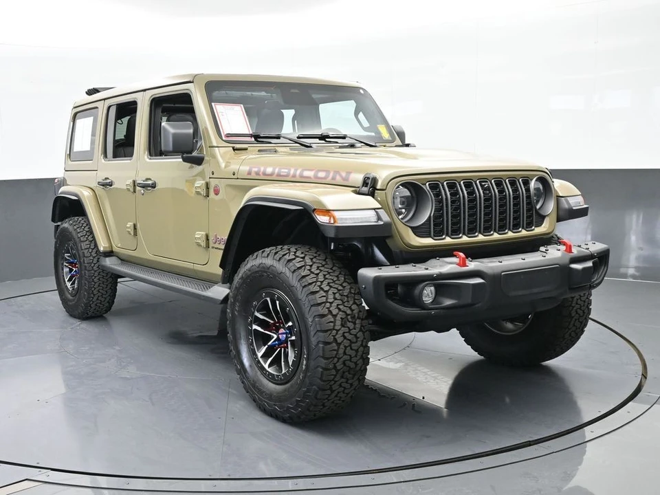 2026 Jeep JL Wrangler - Image 9 of 12