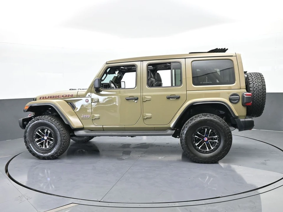 2026 Jeep JL Wrangler - Image 3 of 12
