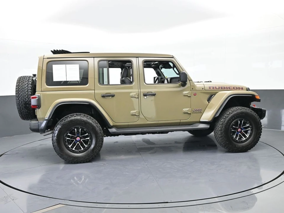 2026 Jeep JL Wrangler - Image 7 of 12