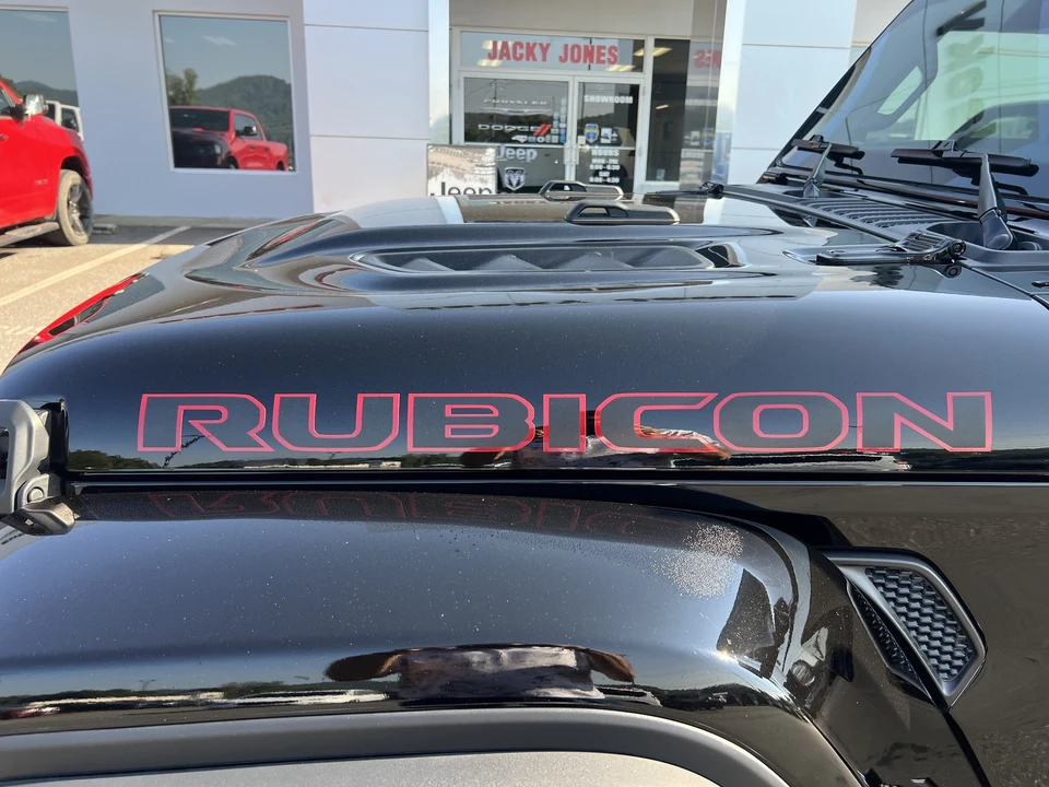 2026 Jeep JL Wrangler - Image 7 of 31