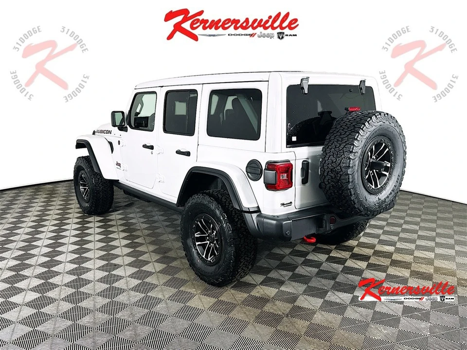 2026 Jeep JL Wrangler - Image 9 of 21