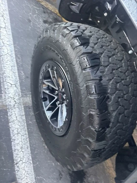 2026 Jeep JL Wrangler - Image 12 of 26