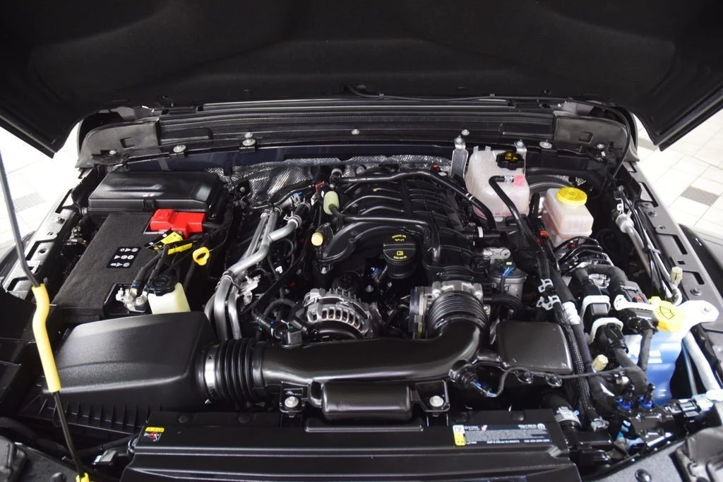 2026 Jeep JL Wrangler - Image 27 of 31