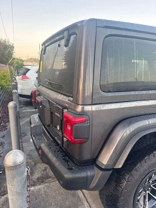 2026 Jeep JL Wrangler - Image 6 of 26