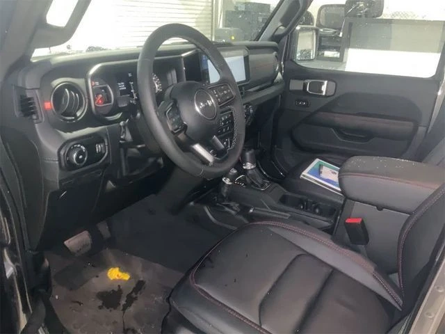 2026 Jeep JL Wrangler - Image 19 of 26