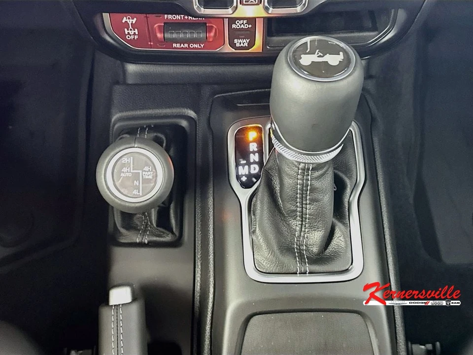 2026 Jeep JL Wrangler - Image 12 of 22