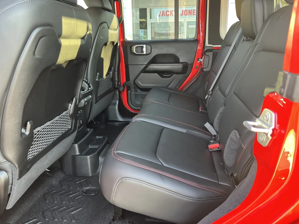 2026 Jeep JL Wrangler - Image 12 of 31