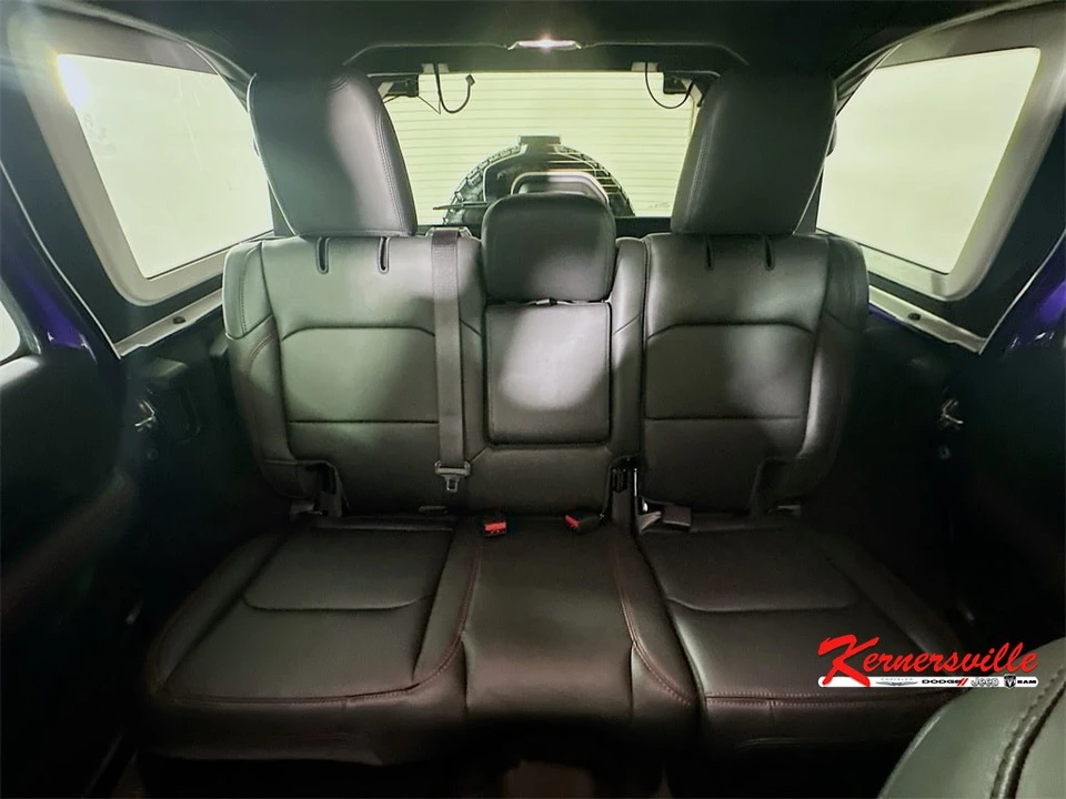 2026 Jeep JL Wrangler - Image 10 of 21