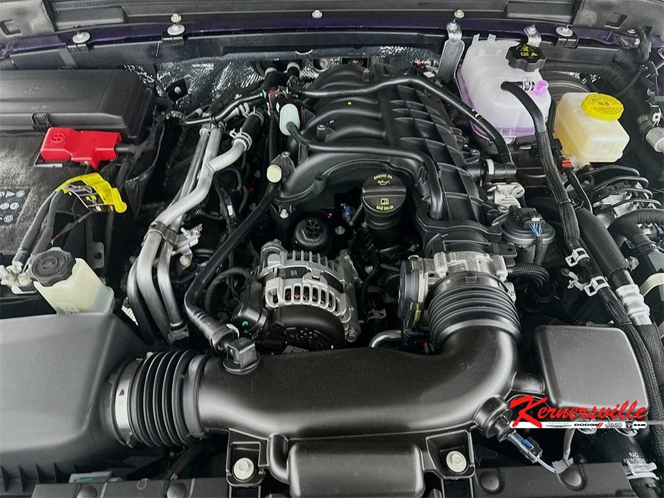 2026 Jeep JL Wrangler - Image 18 of 21
