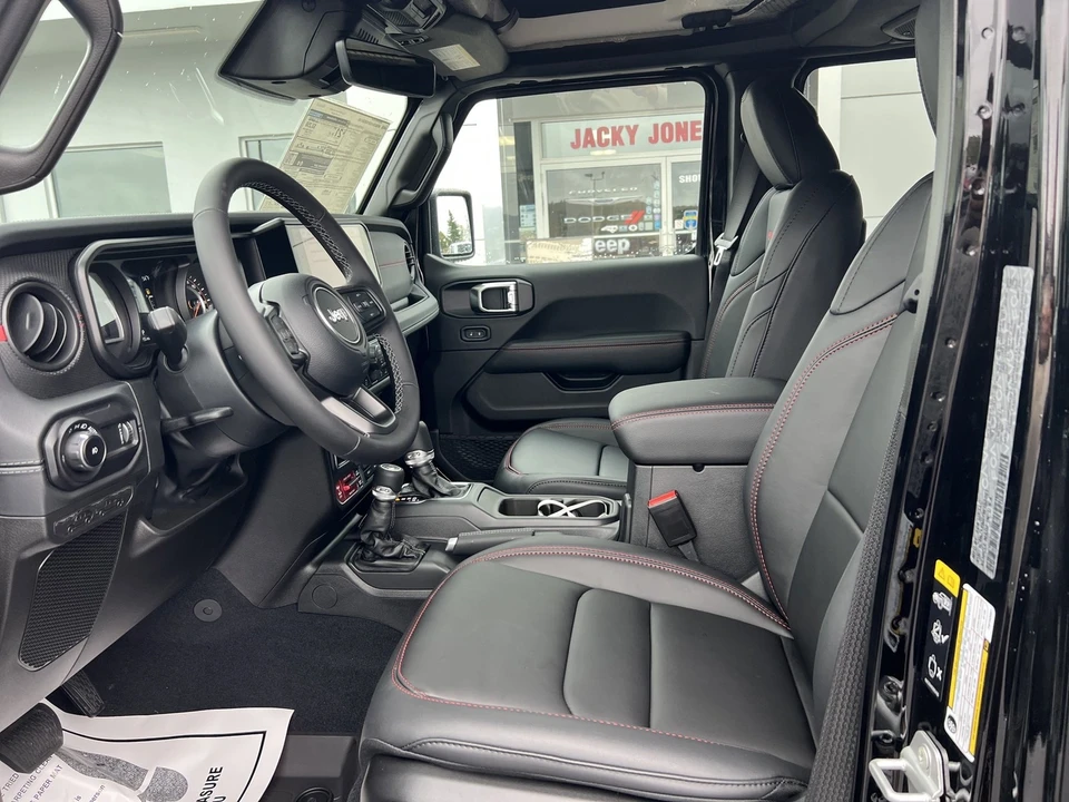 2026 Jeep JL Wrangler - Image 17 of 21