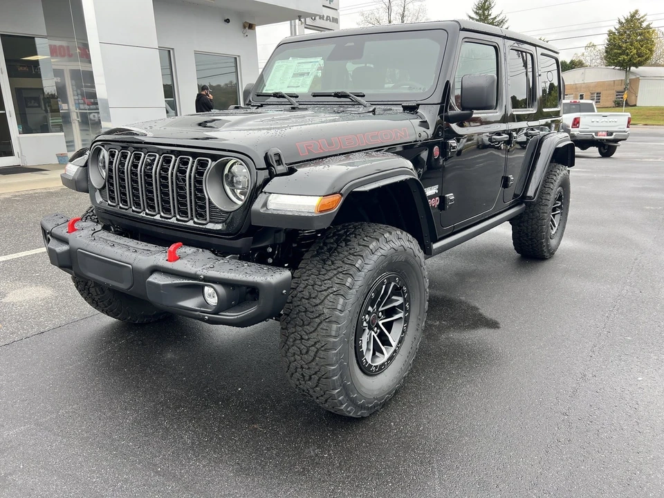 2026 Jeep JL Wrangler - Image 6 of 21
