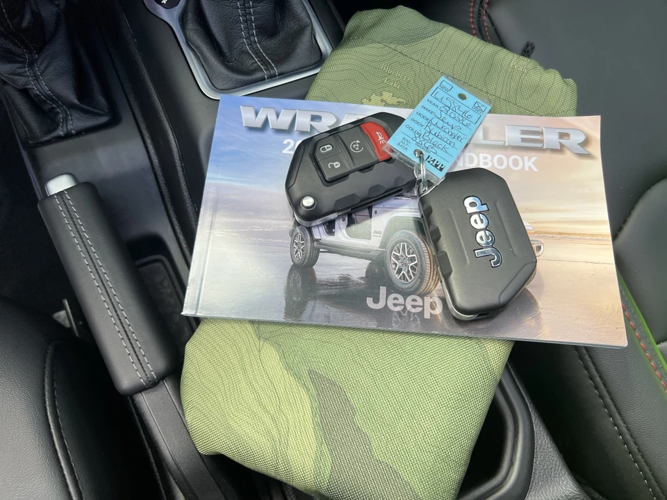 2026 Jeep JL Wrangler - Image 29 of 31