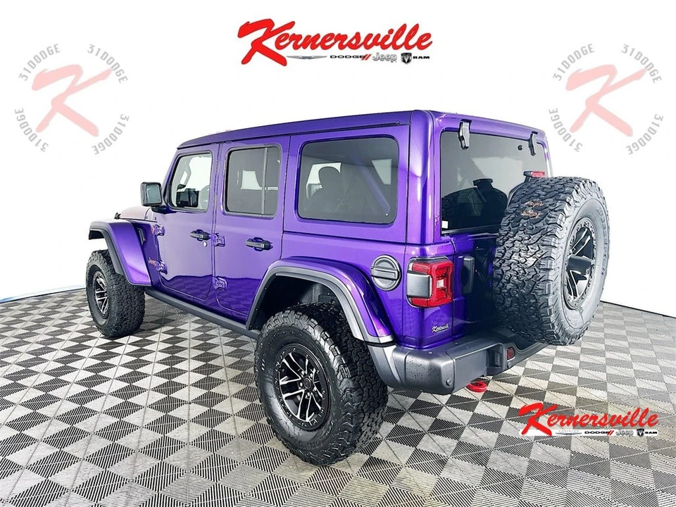 2026 Jeep JL Wrangler - Image 5 of 20