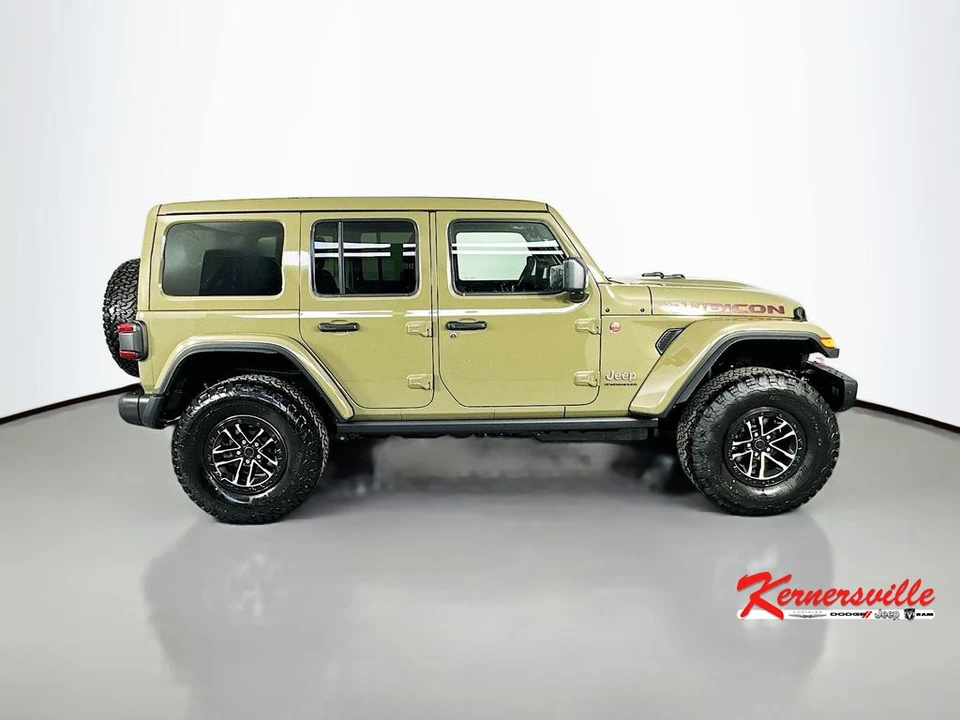 2026 Jeep JL Wrangler - Image 8 of 22