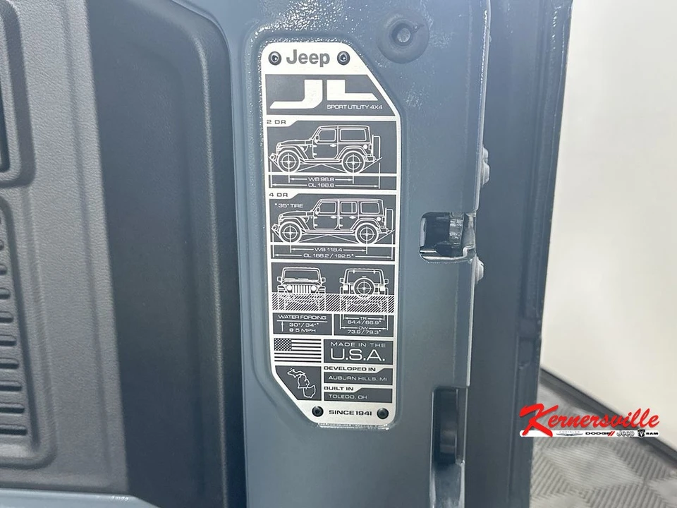 2026 Jeep JL Wrangler - Image 22 of 23