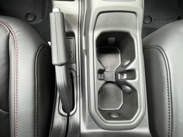 2026 Jeep JL Wrangler - Image 29 of 31