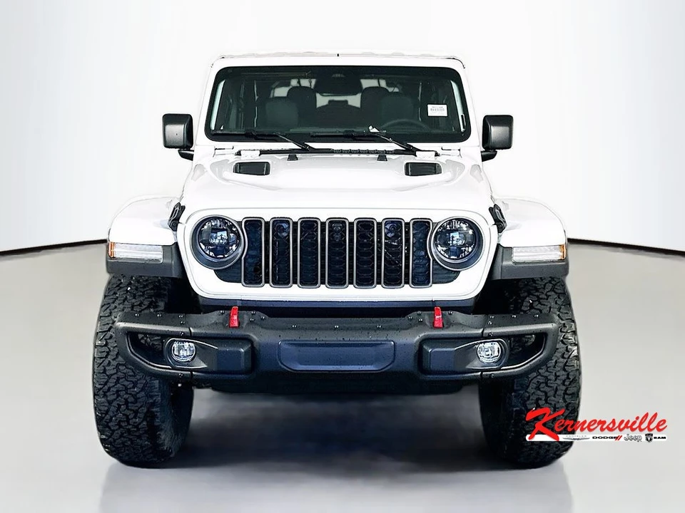 2026 Jeep JL Wrangler - Image 2 of 12