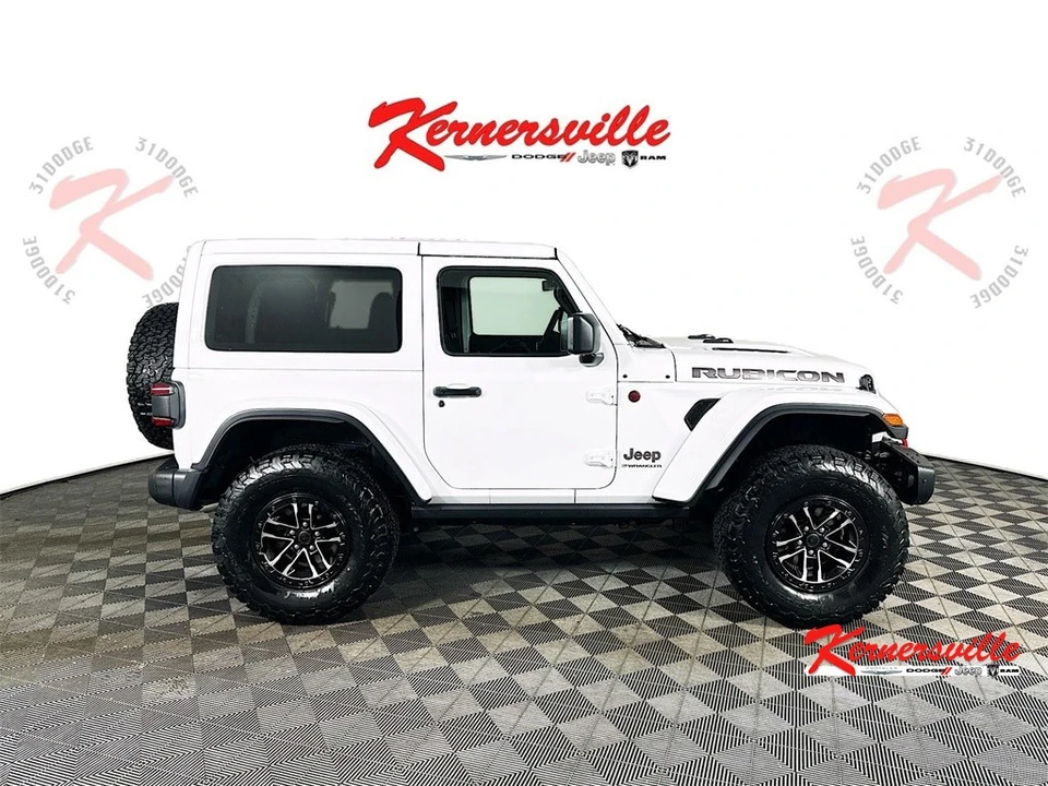 2026 Jeep JL Wrangler - Image 8 of 21