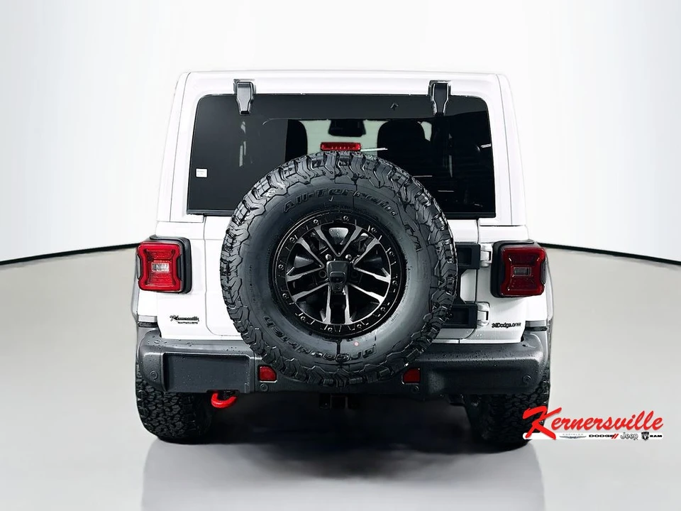 2026 Jeep JL Wrangler - Image 6 of 12