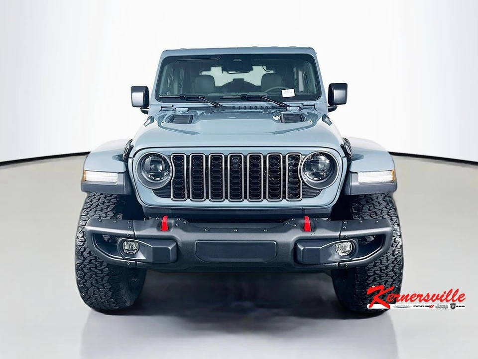 2026 Jeep JL Wrangler - Image 2 of 12