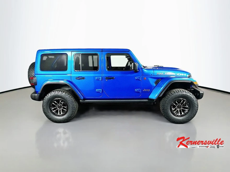 2026 Jeep JL Wrangler - Image 8 of 21