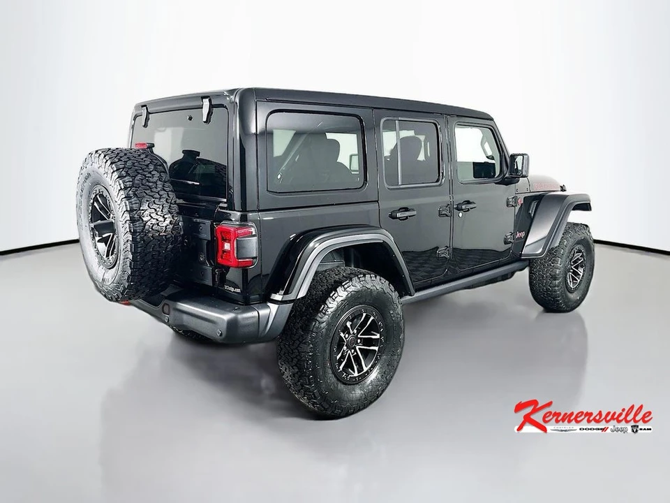 2026 Jeep JL Wrangler - Image 7 of 21