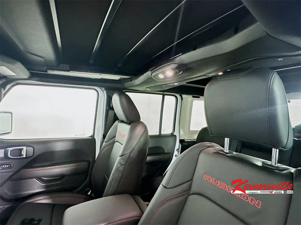 2026 Jeep JL Wrangler - Image 14 of 21