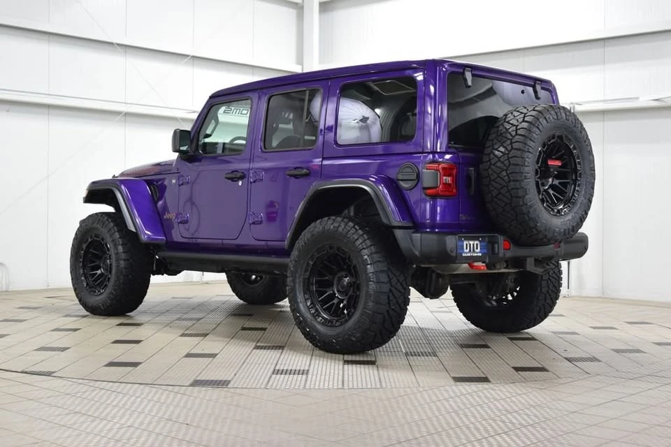 2026 Jeep JL Wrangler - Image 5 of 20