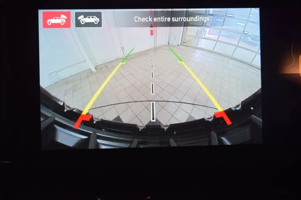 2026 Jeep JL Wrangler - Image 19 of 20