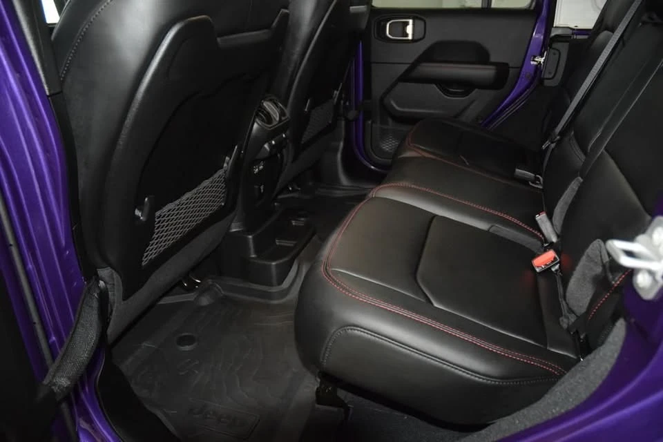 2026 Jeep JL Wrangler - Image 18 of 20