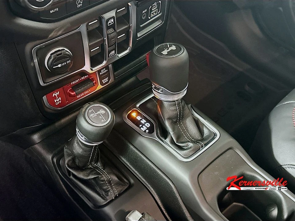 2026 Jeep JL Wrangler - Image 12 of 21