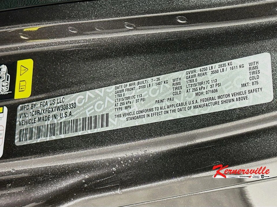 2026 Jeep JL Wrangler - Image 18 of 22