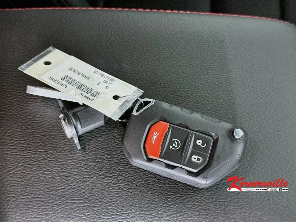 2026 Jeep JL Wrangler - Image 19 of 22