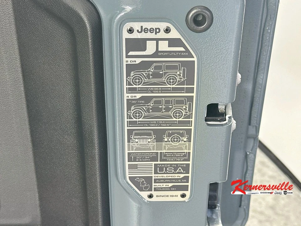 2026 Jeep JL Wrangler - Image 22 of 23