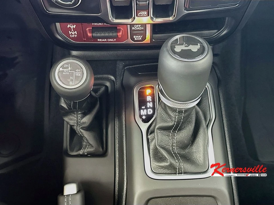 2026 Jeep JL Wrangler - Image 12 of 23