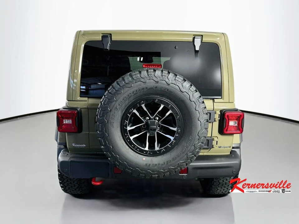 2026 Jeep JL Wrangler - Image 6 of 23