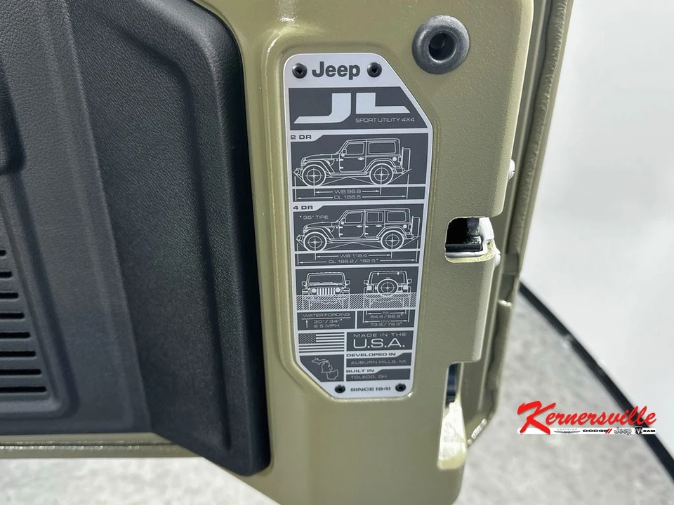 2026 Jeep JL Wrangler - Image 22 of 23