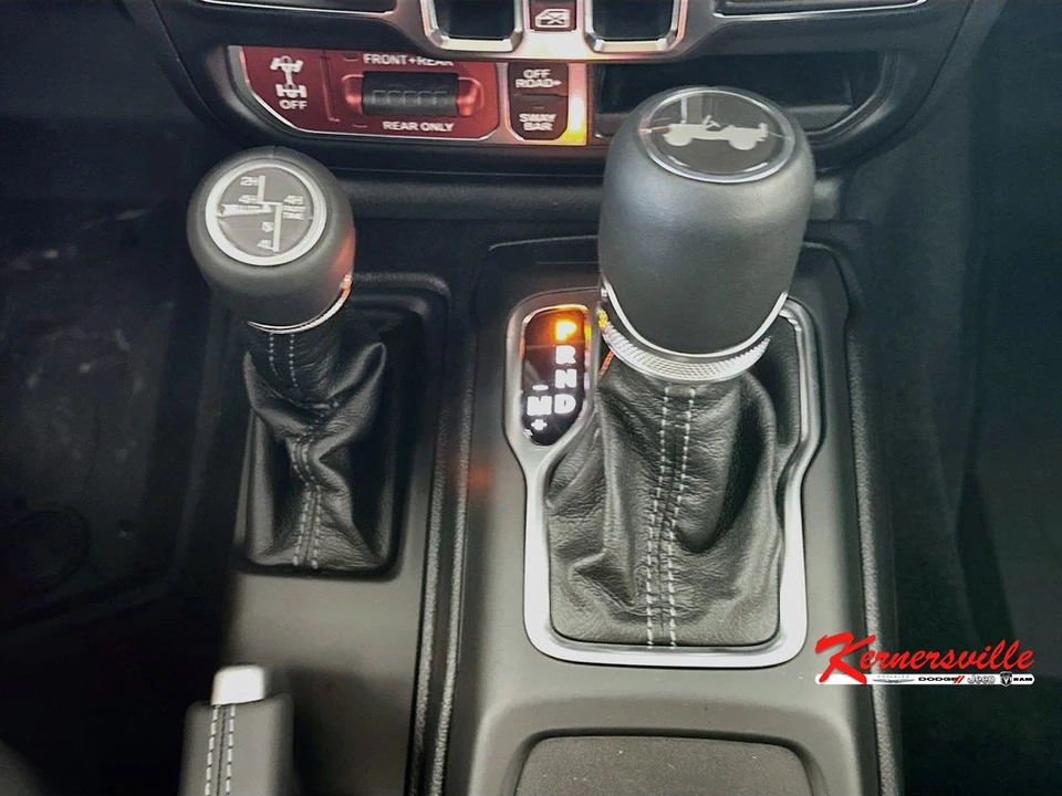 2026 Jeep JL Wrangler - Image 12 of 23