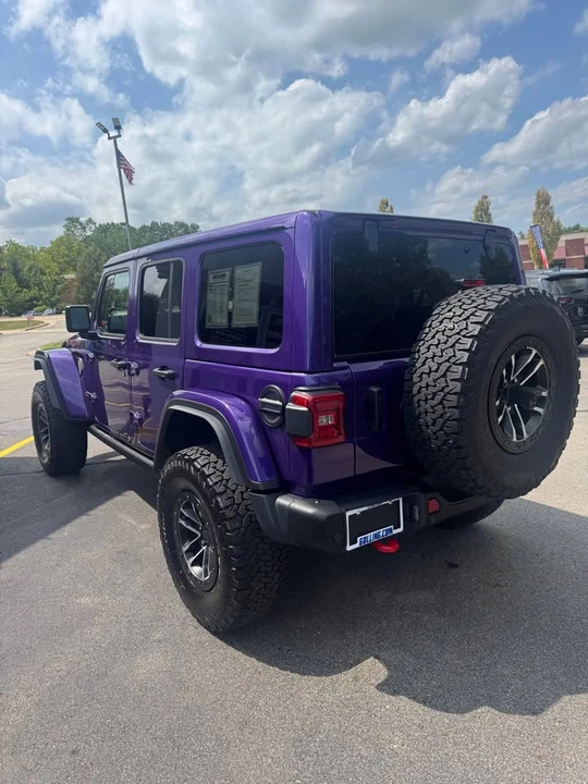2026 Jeep JL Wrangler - Image 5 of 12