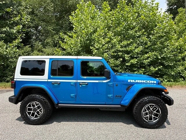 2026 Jeep JL Wrangler - Image 6 of 29
