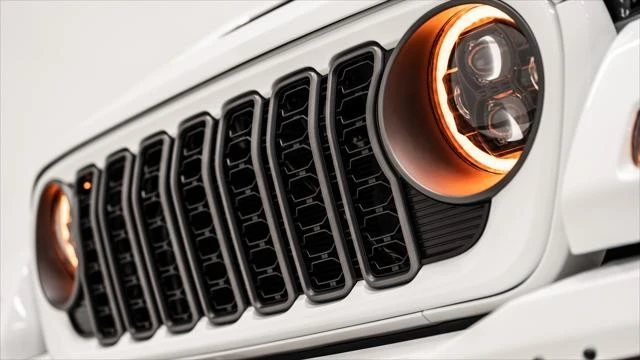 2026 Jeep JL Wrangler - Image 20 of 21
