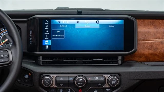 2026 Jeep JL Wrangler - Image 18 of 21