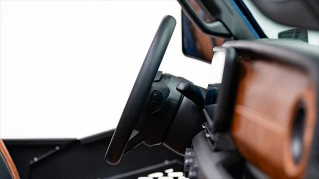 2026 Jeep JL Wrangler - Image 18 of 21